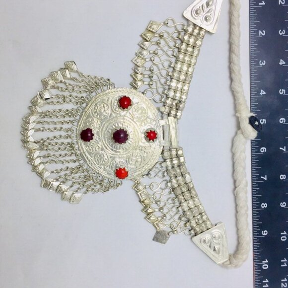 Silver Massive Pendant, Kuchi Handmade Classic Pendant With Dangling Leaf Style - Picture 9 of 10